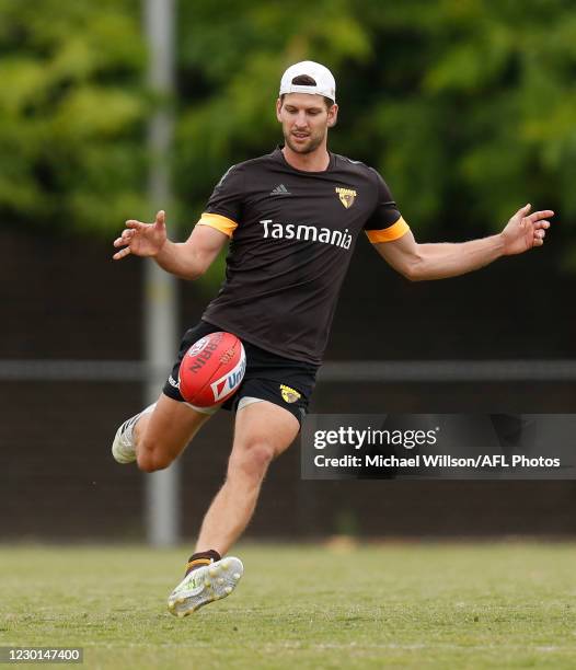 Luke Breust of the Hawks in action during a Hawthorn Hawks AFL training session at Waverley Park on December 16, 2020 in Melbourne, Australia.