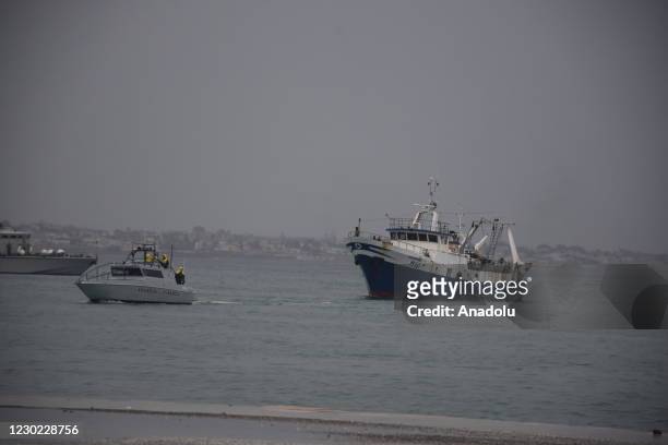 Italian fishermen have returned to Sicily Island, Italy on Sunday, December. 20 after being detained in Libyas Benghazi city for three months by...