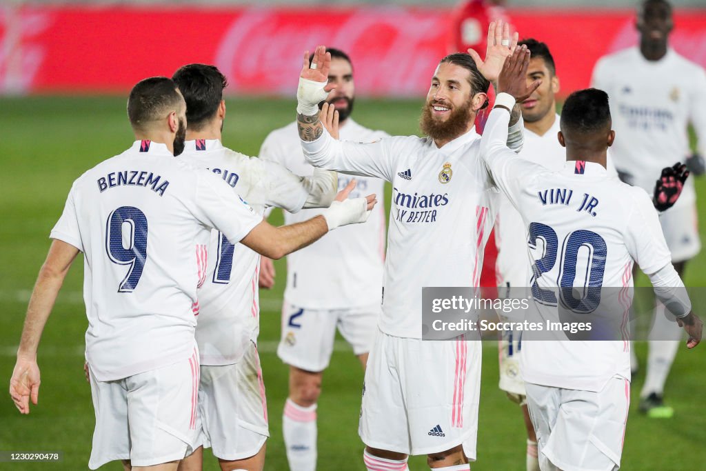 Real Madrid v Granada - La Liga Santander