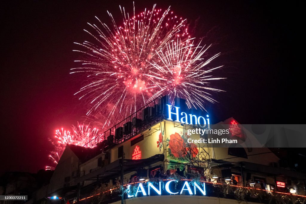 Vietnamese Celebrate A Covid-free New Years Eve