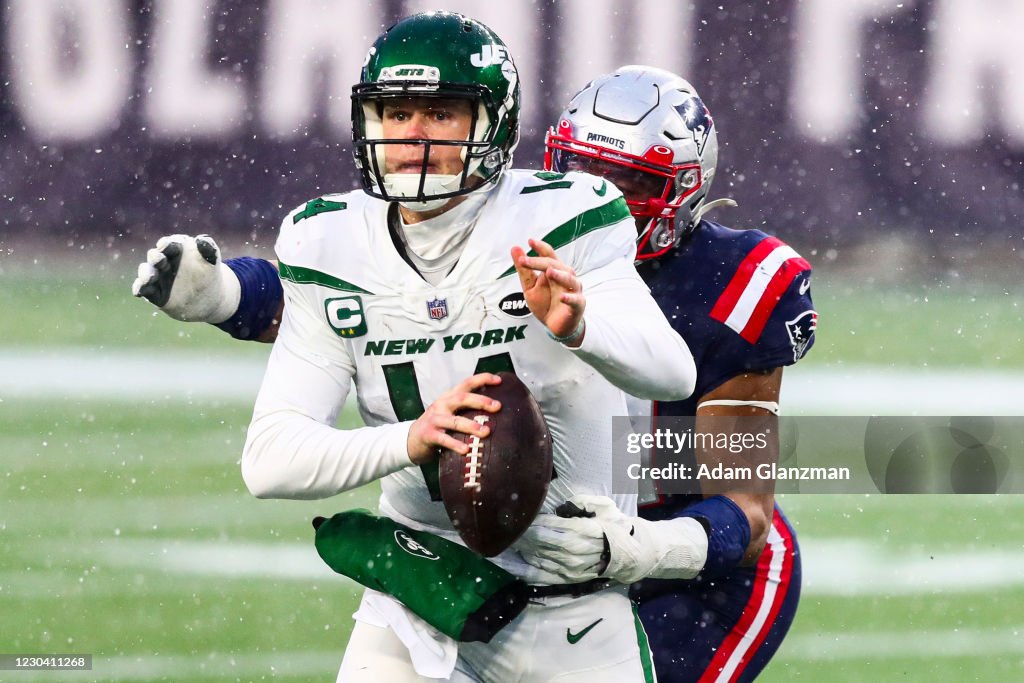 New York Jets v New England Patriots