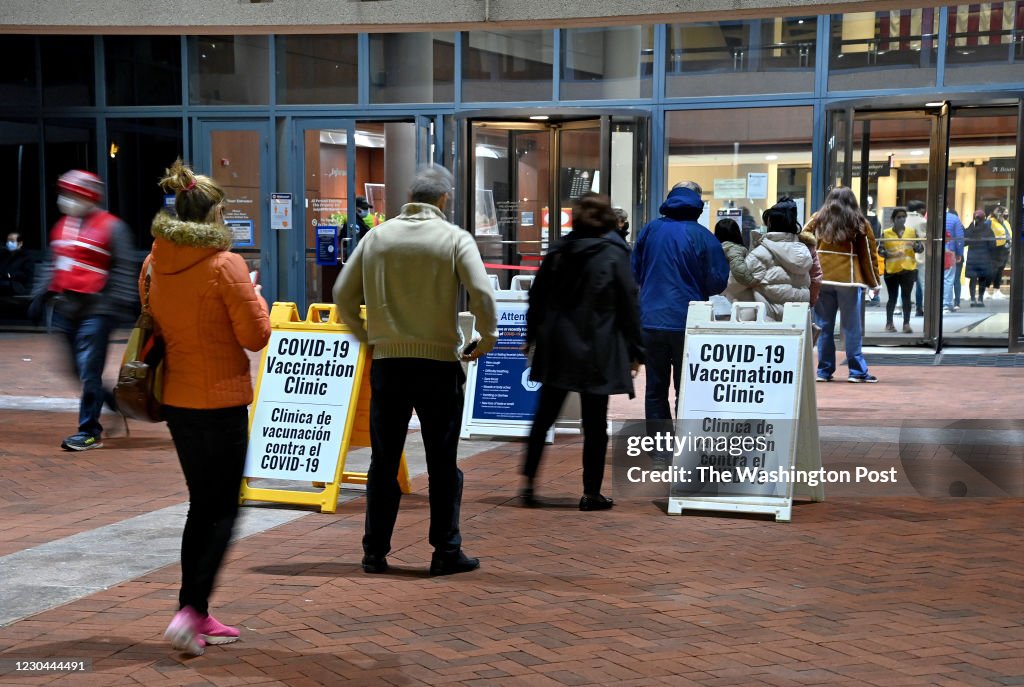 Fairfax, Virginia Health Care Workers Get Covid 19 Vaccine Shots