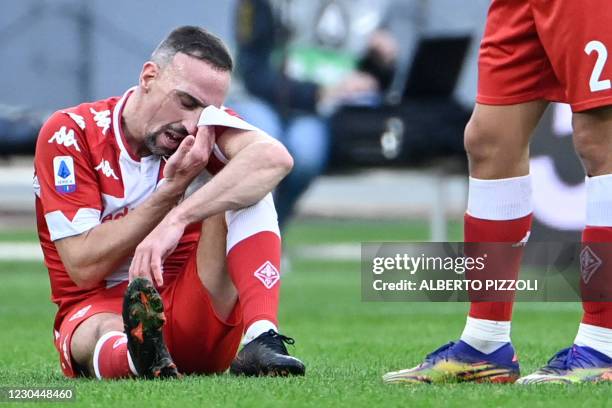 Fiorentina's French forward Franck Ribery reacts after being injured during the Italian Serie A football match Lazio Rome vs Fiorentina on January 6,...