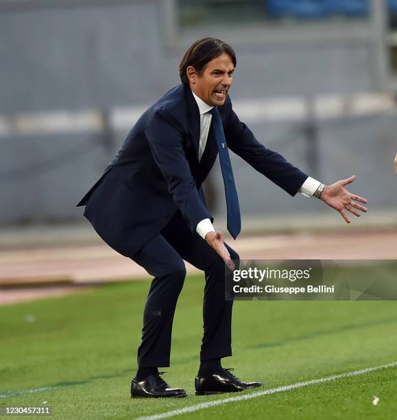 Simone Inzaghi head coach of SS Lazio gestures during the Serie A match between SS Lazio and ACF Fiorentina at Stadio Olimpico on January 6, 2021 in...