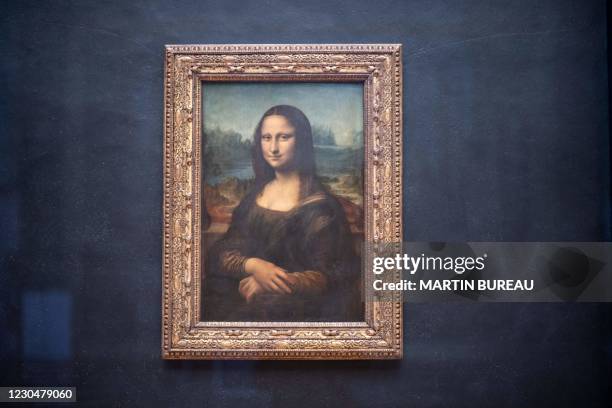 The portrait of Lisa Gherardini, wife of Francesco del Giocondo, known as the Mona Lisa or La Gioconda , painted by Italian artsist Leonardo da...