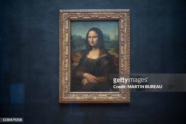 The portrait of Lisa Gherardini, wife of Francesco del Giocondo, known as the Mona Lisa or La Gioconda , painted by Italian artsist Leonardo da...