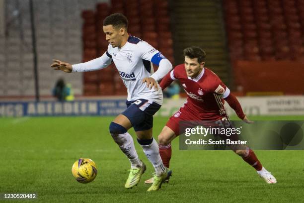 James Tavernier of Rangers and Matthew Kennedy of Aberdeen during the Ladbrokes Scottish Premiership match between Aberdeen and Rangers at Pittodrie...