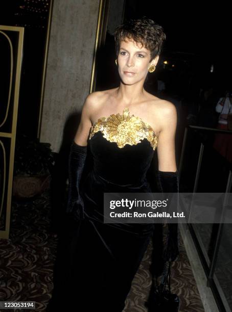 Actress Jamie Lee Curtis attends the First Annual American Cinematheque Award Salute to Eddie Murphy on February 28, 1986 at Century Plaza Hotel in...