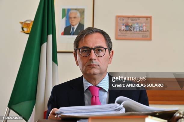 Italian Judge 106 Scegliere Stock Photos, High-Res Pictures, and Images - Getty Images