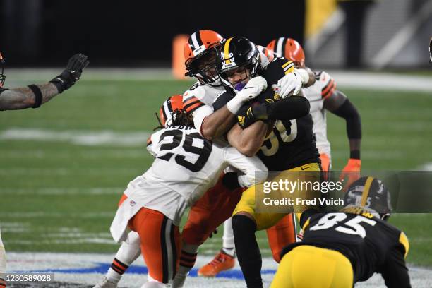 James Conner Rushing James Conner Browns Photos and Premium High Res Pictures - Getty Images