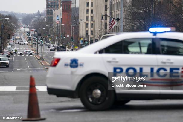 Police Perimeter Example Police Perimeter Photos et images de collection - Getty Images