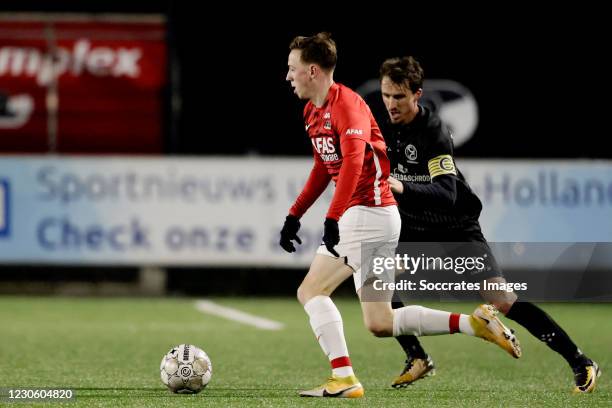 Fedde de Jong of AZ Alkmaar U23, Tim Receveur of Almere City during the Dutch Keuken Kampioen Divisie match between AZ Alkmaar U23 v Almere City at...