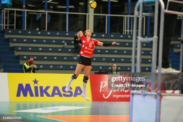 Lena Stigrot of Dresdner SC surcharge during the Volleyball Bundesliga match between USC Muenster and Dresdner SC on January 16, 2021 in Muenster,...