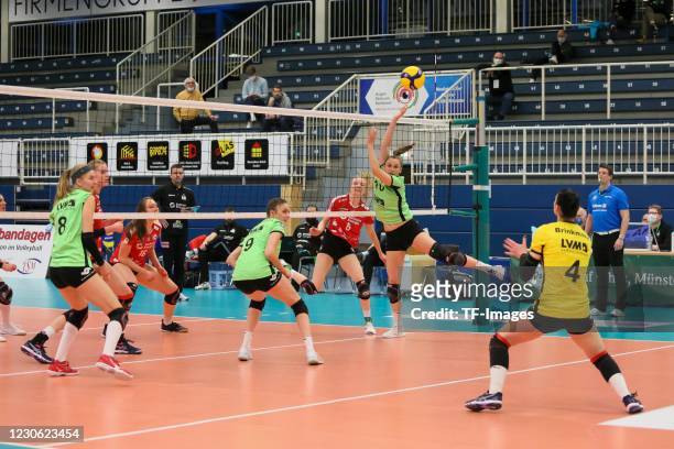 Sarah van Aalen of USC Muenster controls the ball during the Volleyball Bundesliga match between USC Muenster and Dresdner SC on January 16, 2021 in...