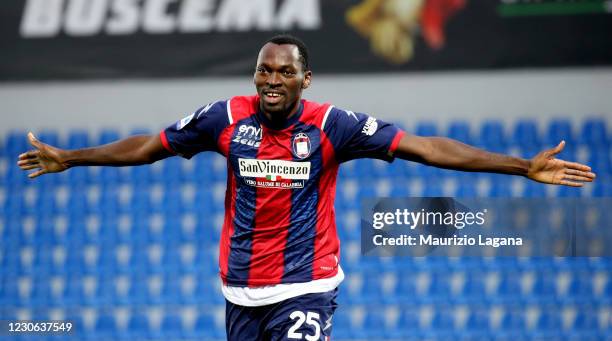 Nwankwo Simy of Crotone celebrates his team's third goal during the Serie A match between FC Crotone and Benevento Calcio at Stadio Comunale Ezio...