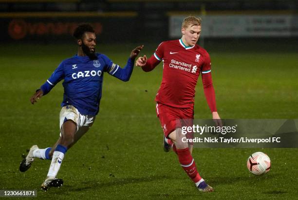 Luis Longstaff of Liverpool and Beni Baningime of Everton in action during the PL2 game at Pure Stadium on January 18, 2021 in Southport, England.