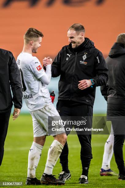 The Team of Borussia Moenchengladbach celebrates after the Bundesliga match between Borussia Moenchengladbach and SV Werder Bremen at Borussia-Park...