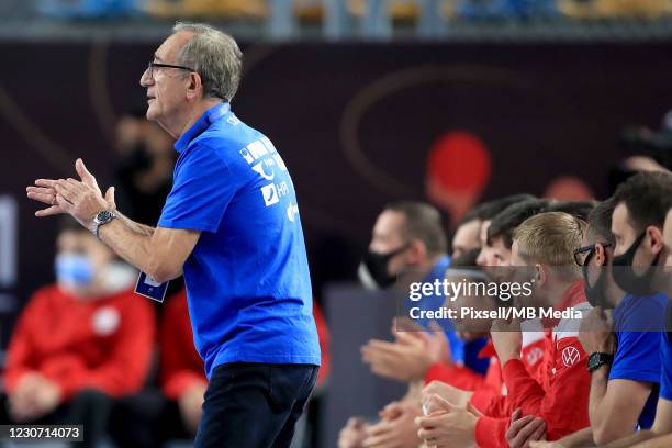 Croatia Head coach Lino Cervar reacts during the 27th IHF Men's World Championship Group II match between Croatia and Bahrain at Cairo Stadium Sports...