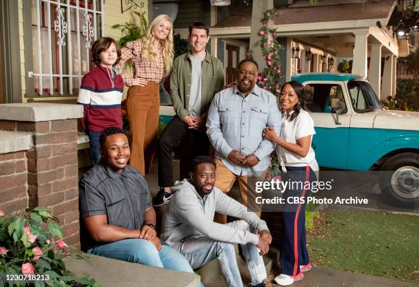 The Neighborhood" - Pictured : Marcel Spears , Hank Greenspan , Beth Behrs , Max Greenfield , Sheaun McKinney , Cedric the Entertainer and Tichina...