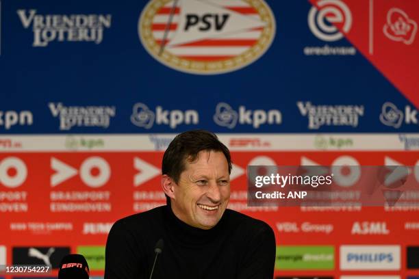 Coach Roger Schmidt tijdens de persconferentie na de Nederlandse Eredivisie-wedstrijd tussen PSV Eindhoven en RKC Waalwijk in het Phillips stadion op...