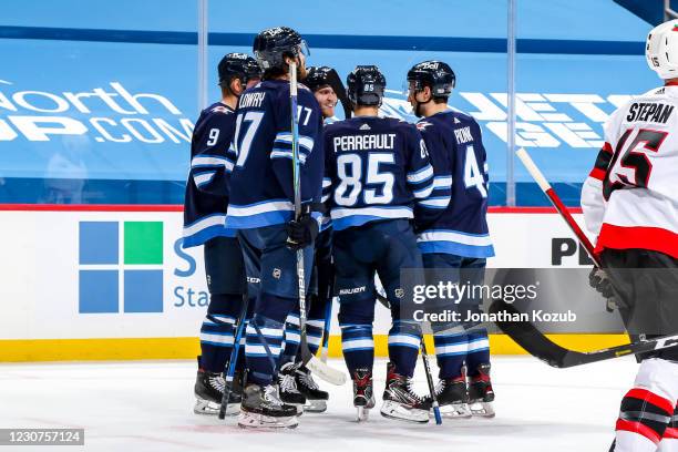 109 Adam Perreault Photos & High Res Pictures - Getty Images