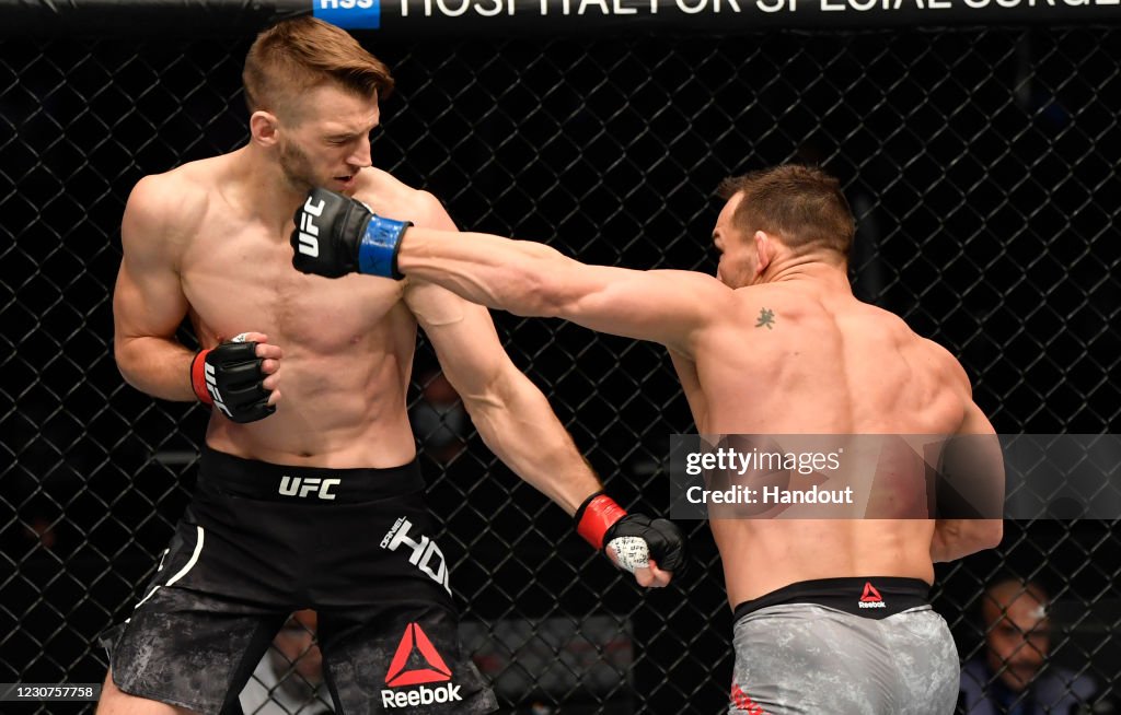 UFC 257: Hooker v Chandler