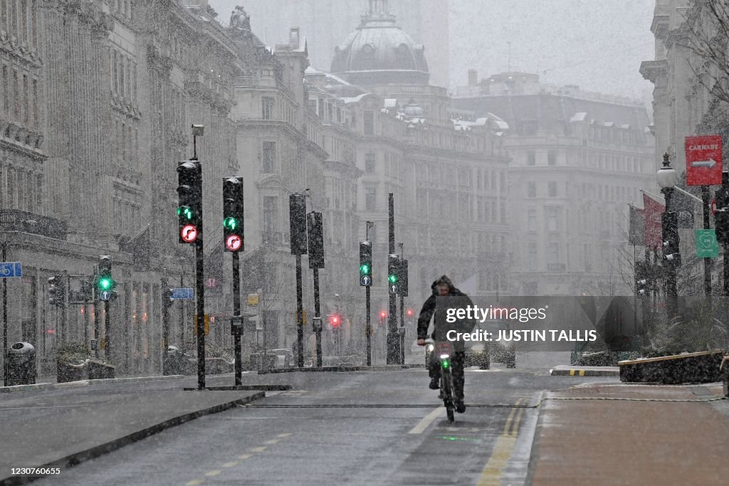 BRITAIN-WEATHER