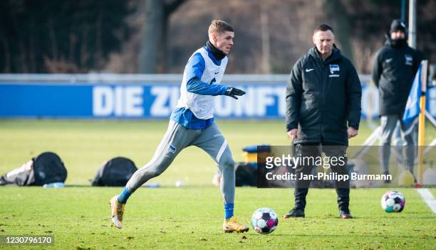 Marton Dardai of Hertha BSC during the training session at Schenckendorffplatz on January 26, 2021 in Berlin, Germany.