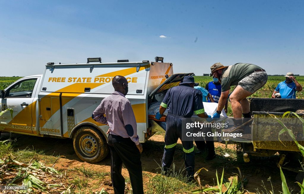 Crop-spraying aircraft crashes in a field in Bultfontein in South Africa