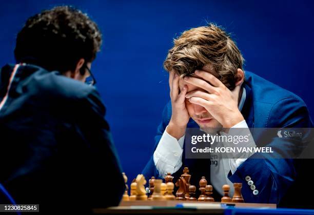 World number one magnus carlsen hi-res stock photography and images - Alamy