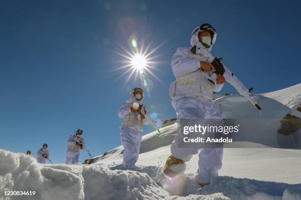 Argus Base Operations 47 Operation Argus Stock Photos, High-Res Pictures, and Images - Getty ...