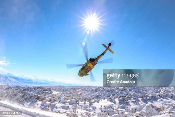 Argus Base Operations 51 Operation Argus Stock Photos, High-Res Pictures, and Images - Getty ...