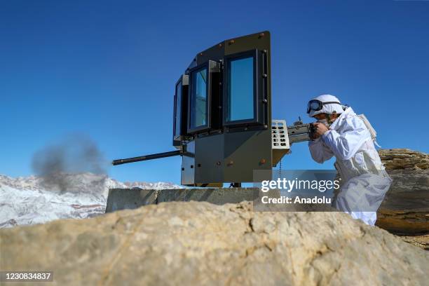 Argus Base Operations 51 Operation Argus Stock Photos, High-Res Pictures, and Images - Getty ...