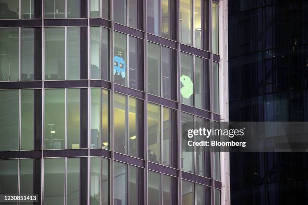 Germany Pac Man 24 Pacman Character Stock Photos, High-Res Pictures, and Images - Getty ...