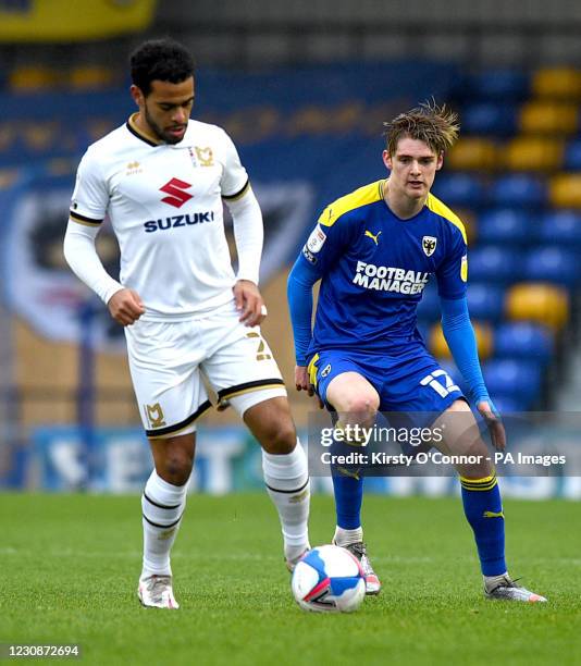 Absolute Rudoni 15 Milton O Thompson Stock Photos, High-Res Pictures, and Images ...