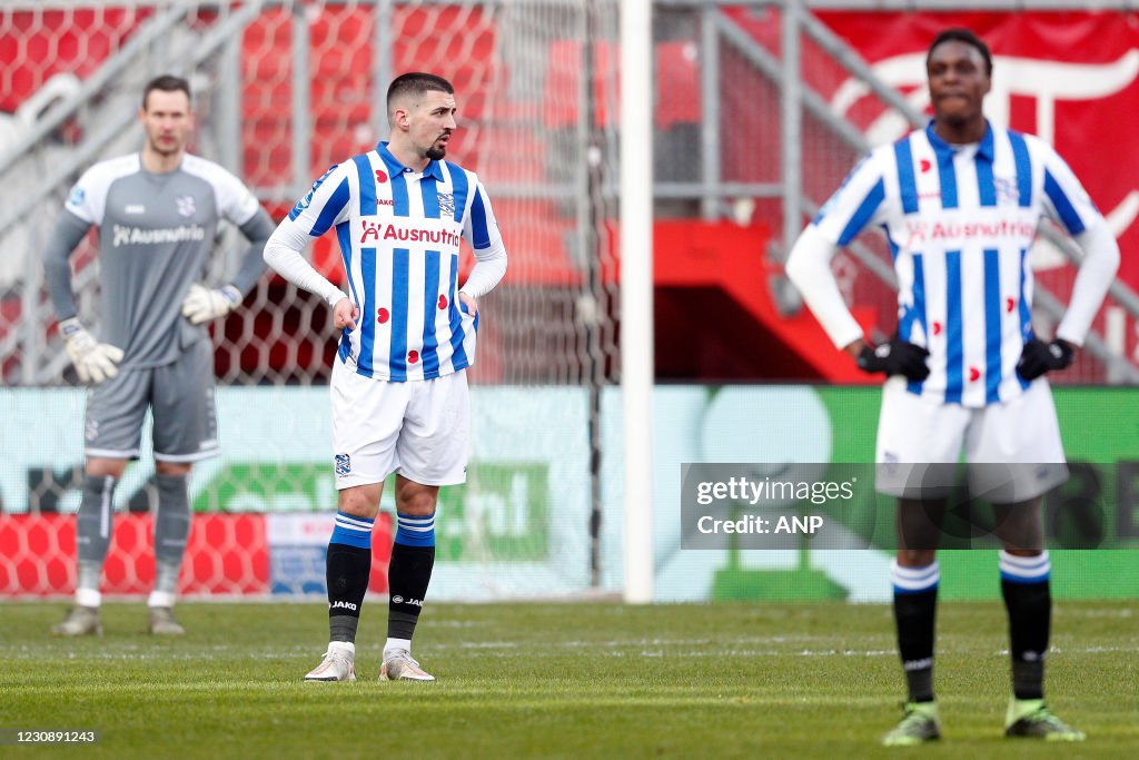 Dutch Eredivisie"FC Twente Enschede v sc Heerenveen"