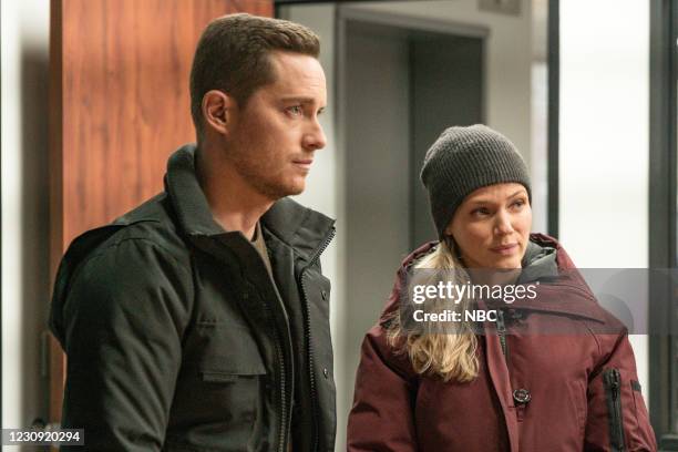 Equal Justice" Episode 806 -- Pictured: Jesse Lee Soffer as Jay Halstead, Tracy Spiridakos as Hailey Upton --