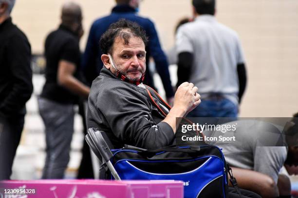 Assistant coach Claude MIRTILLO of OGC Nice during the Women's Division 1 match between Paris 92 and OGC Nice at Palais des Sports Robert Charpentier...