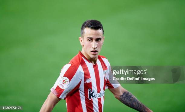 Alejandro Berenguer Remiro of Athletic Club looks on during the Copa del Rey match between Real Betis and Athletic Club at Estadio Benito Villamarin...