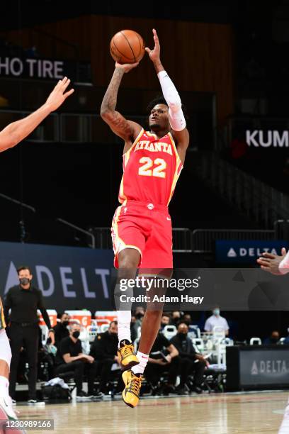 Cam Reddish of the Atlanta Hawks shoots the ball against the Utah Jazz on February 4, 2021 at State Farm Arena in Atlanta, Georgia. NOTE TO USER:...