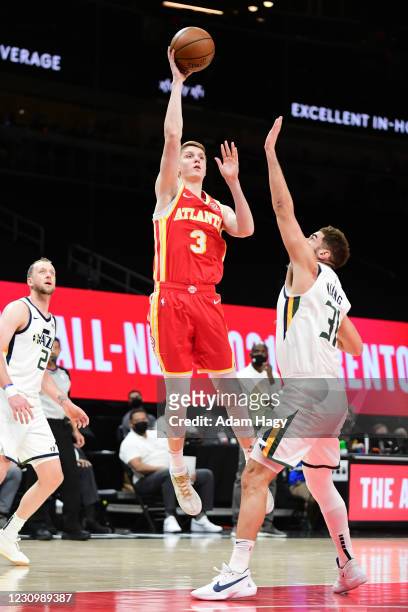 Kevin Huerter of the Atlanta Hawks shoots the ball against the Utah Jazz on February 4, 2021 at State Farm Arena in Atlanta, Georgia. NOTE TO USER:...