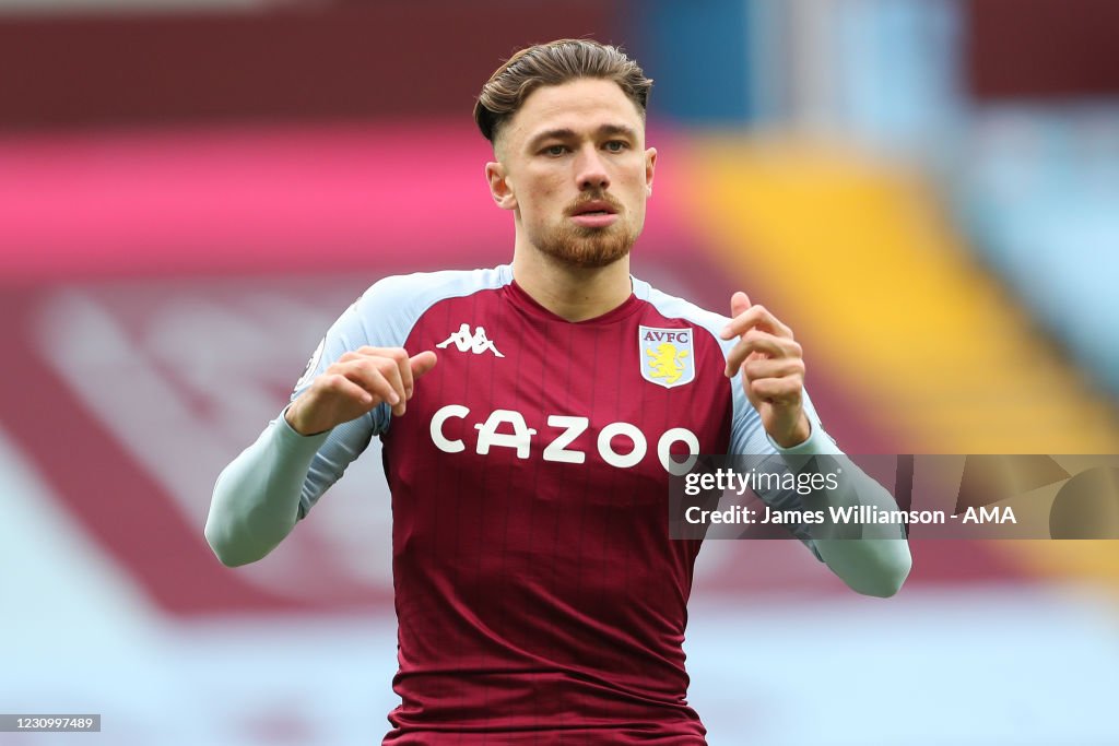 Aston Villa v Arsenal - Premier League