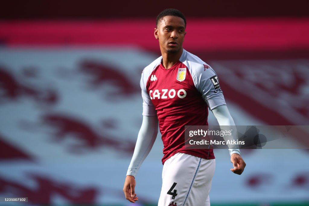 Aston Villa v Arsenal - Premier League