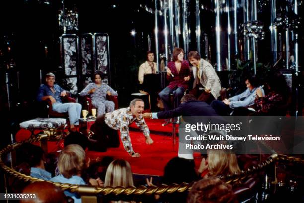 Dick Clark, Jack Carter, Wayne Newton, Peter Lawford, Della Reese, Jaye P Morgan, Stanworth appearing on the ABC tv series 'Wide World Special',...