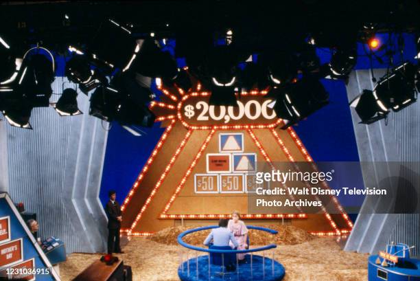 Dick Clark, Candice Earley, behind the scenes, making of the ABC tv game show series 'The $20,000 Pyramid', ABC's Pyramid game show series.