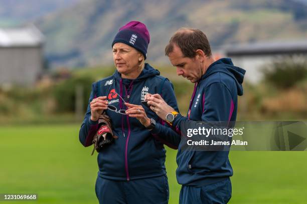 Coach Lisa Keightley and Jonathan Finch look on during an England touring side training session on February 10, 2021 in Queenstown, New Zealand.