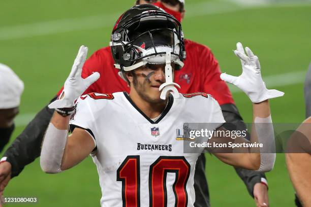 Scotty Miller of the Buccaneers signals touchdown during the Super Bowl LV game between the Kansas City Chiefs and the Tampa Bay Buccaneers on...