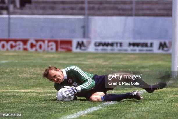 Viktor Chanov of Soviet Union during the FIFA World Cup match between Soviet Union and Canada, at Estadio Sergio Leon Chavez, Irapuato, Mexico on 9...