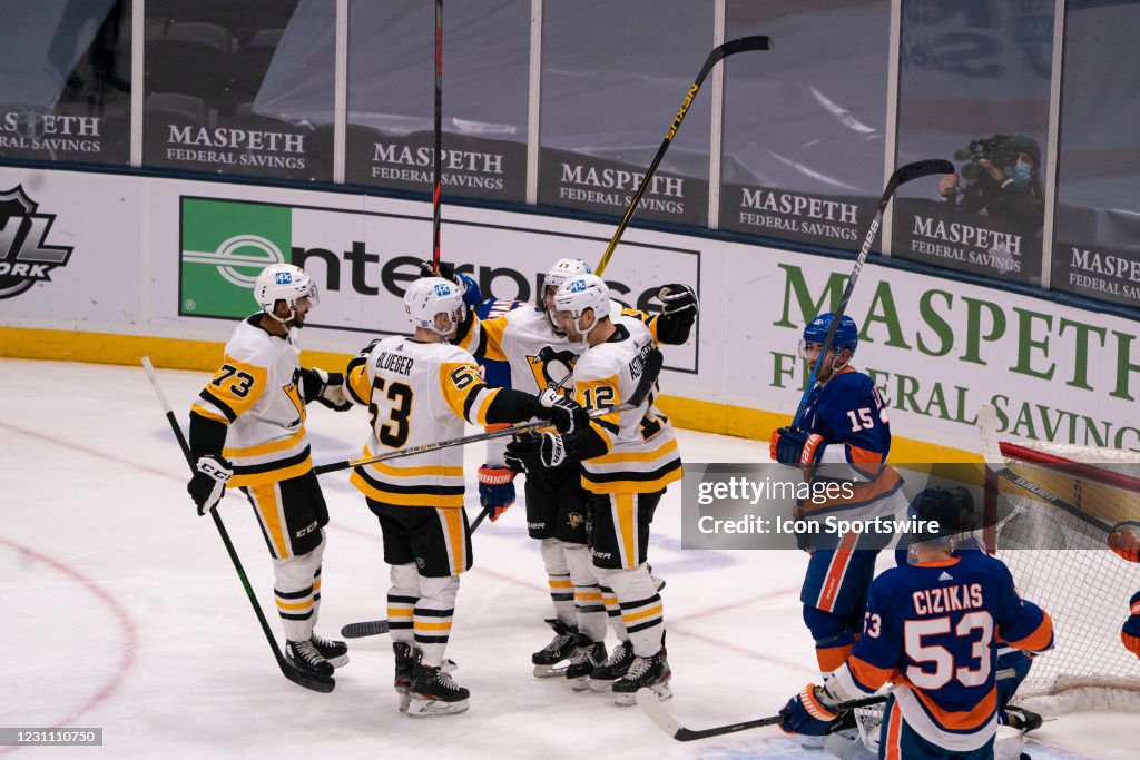 NHL: FEB 11 Penguins at Islanders