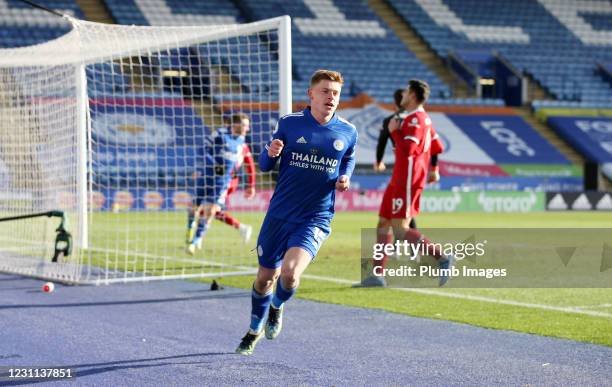 Harvey Barnes of Leicester City celebrates after scoring to make it 3-1 during the Premier League match between Leicester City and Liverpool at The...